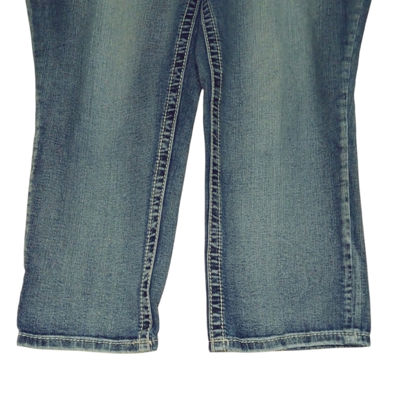 Women's Maurices blue jean capri pants 16 38" waist - Picture 3 of 11